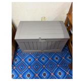 Suncast 50 Gallon Deck Box