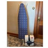 Nautica Queen Blanket with Navy Strap