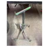 Adjustable Pipe Stand