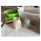 Containers and Jars