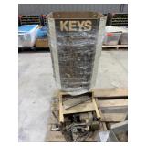 Key Cutting Machine with Blanks