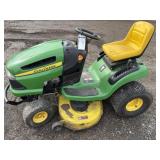 John Deere 135 Lawn Tractor (non running)