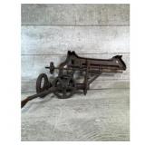 Luther Milwaukee Vise