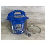 Cookï¿½s Essentials Pressure Cooker