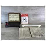 Magnetic Curtain Rod, Curtains, Signs