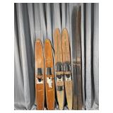 Vintage Wooden Skiï¿½s