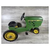 John Deere peddle tractor