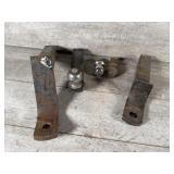 Tow hitch mounts, hitch balls