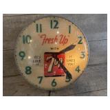 Vintage 7up clock lamp