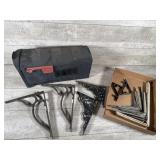 Mailbox, corner brackets