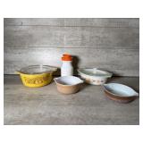 Vintage Pyrex Dishes