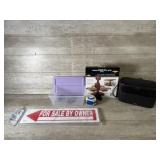 Multi Cat Raised Feeder, Locks