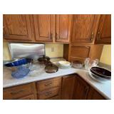 Mixing Bowls, Glassware, Baking Sheet