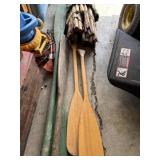 Army stretcher and paddles