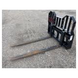 Warrior Attachments 60in Pallet Forks