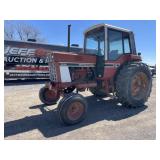 International 1086 Tractor
