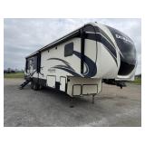 2018 KZ Durango Gold Series 40ft RV