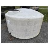 800 Gallon Poly Tank