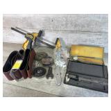 Calipers and quick-grip