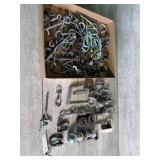 Miscellaneous lot, cleverï¿½s nails hangers and