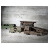 Vintage Metal Trucks, Shelf