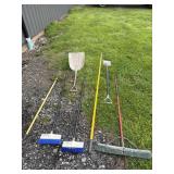 Purdy 8ft-16ft Extension Handle, Brooms, Shovel