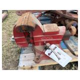 Bench Vice