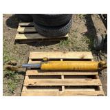 4ft Cat Hydraulic Cylinder
