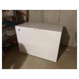 Deep freezer