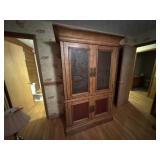 Decretive wooden wardrobe cabinet