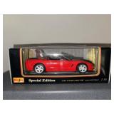 Masito 98 Corvette Convertible 1:18 Diecast Car
