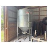 Big husky grain storage tank