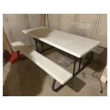 Lifetime Plastic picnic table