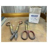 Snips porcelain bushings
