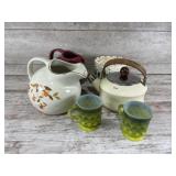 Pitchers and glassware