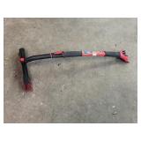 Windshield brush