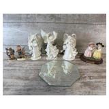 Figurines, Mirror