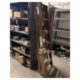 6 ft Wood Step Ladder