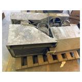 (2) AC units