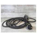 Receptacle Outlet With Plug