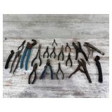 Pliers