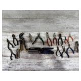 Pliers