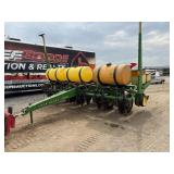 John Deere 7000 Six Row 30 Inch Planter