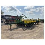 John Deere 7200 Planter