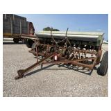 John Deere - Van Brunt Grain Drill