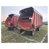 Gehl 910 Silage Wagon