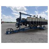 Kinze 2600 12/23 Row Planter