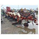 International 710 Auto Reset Plow 5 /18