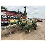 John Deere 8 Row Planter