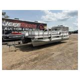 1991 20ft Smoker Craft Pontoon